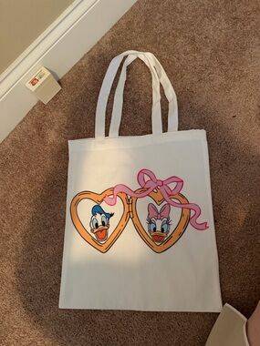 White Canvas Tote with Heart Locket Donald and Daisy Duck Print
